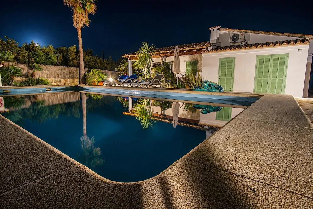 Can Picarol — foto 005_piscina